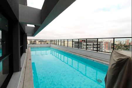 Apartamento à venda com 36m², 1 quarto e sem vaga Apartamento à venda com 36m², 1 quarto e sem vagaÁrea comum - Piscina