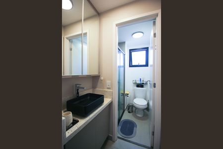 Apartamento à venda com 36m², 1 quarto e sem vaga Apartamento à venda com 36m², 1 quarto e sem vagaBanheiro