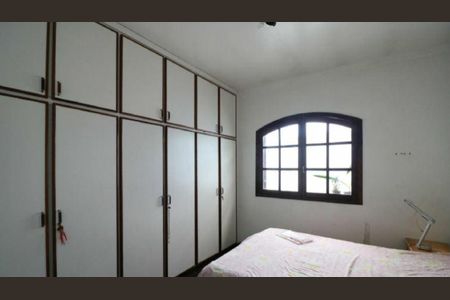 Casa à venda com 3 quartos, 295m² em Vila Curuçá, Santo André