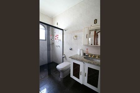Casa à venda com 295m², 3 quartos e 6 vagas