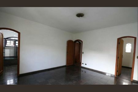 Casa à venda com 3 quartos, 295m² em Vila Curuçá, Santo André