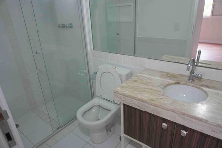 Banheiro da Suíte de apartamento para alugar com 1 quarto, 85m² em Tamboré, Santana de Parnaíba