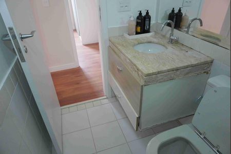 Apartamento para alugar com 85m², 1 quarto e 2 vagasBanheiro