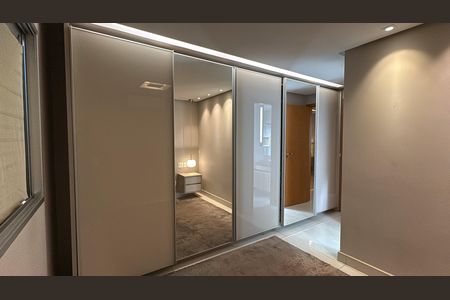 Suíte 1 de apartamento à venda com 2 quartos, 104m² em Setor Bueno, Goiânia