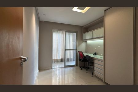 Apartamento à venda com 104m², 2 quartos e 2 vagas Apartamento à venda com 104m², 2 quartos e 2 vagasEscritório
