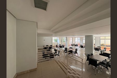 Apartamento à venda com 104m², 2 quartos e 2 vagas Apartamento à venda com 104m², 2 quartos e 2 vagasÁrea comum - Salão de festas