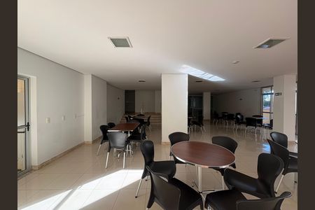 Apartamento à venda com 104m², 2 quartos e 2 vagas Apartamento à venda com 104m², 2 quartos e 2 vagasÁrea comum - Salão de festas
