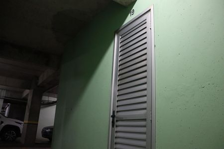 Apartamento à venda com 104m², 2 quartos e 2 vagasEscaninho