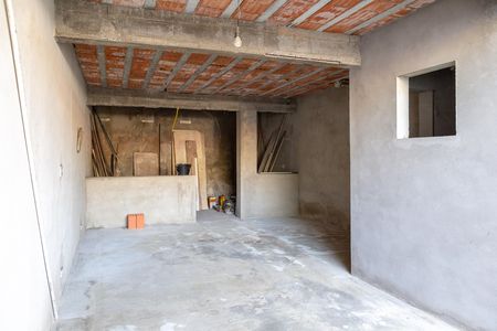 Casa para alugar com 220m², 3 quartos e 5 vagasQuintal