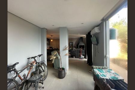 Casa à venda com 135m², 3 quartos e 3 vagas Casa à venda com 135m², 3 quartos e 3 vagasÁrea gourmet