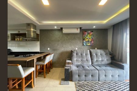 Casa à venda com 135m², 3 quartos e 3 vagas Casa à venda com 135m², 3 quartos e 3 vagasSala