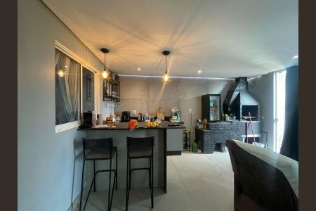 Casa à venda com 135m², 3 quartos e 3 vagas Casa à venda com 135m², 3 quartos e 3 vagasÁrea gourmet