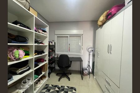 Casa à venda com 135m², 3 quartos e 3 vagas Casa à venda com 135m², 3 quartos e 3 vagasEscritório