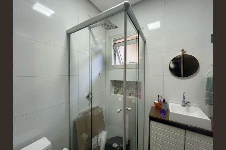 Casa à venda com 135m², 3 quartos e 3 vagas Casa à venda com 135m², 3 quartos e 3 vagasBanheiro da Suíte