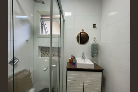 Casa à venda com 135m², 3 quartos e 3 vagas Casa à venda com 135m², 3 quartos e 3 vagasBanheiro da Suíte