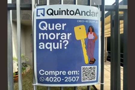 Casa à venda com 135m², 3 quartos e 3 vagas Casa à venda com 135m², 3 quartos e 3 vagasPlaca Instalada em 18/06/2026 - Cod.COEY-1159
