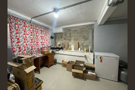 Casa à venda com 135m², 3 quartos e 3 vagas Casa à venda com 135m², 3 quartos e 3 vagasQuarto de serviço