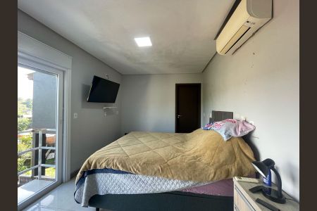Casa à venda com 135m², 3 quartos e 3 vagas Casa à venda com 135m², 3 quartos e 3 vagasSuíte