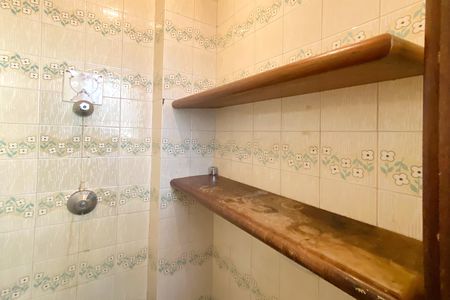 Apartamento à venda com 75m², 2 quartos e 1 vaga Apartamento à venda com 75m², 2 quartos e 1 vagaBanheiro de serviço