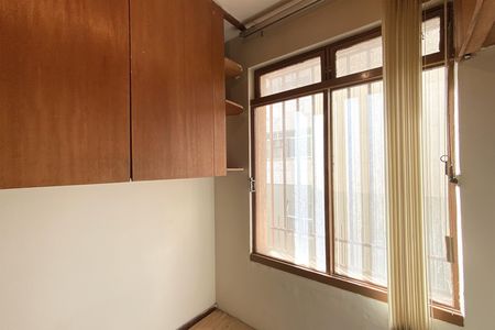 Apartamento à venda com 75m², 2 quartos e 1 vaga Apartamento à venda com 75m², 2 quartos e 1 vagaQuarto de Serviço