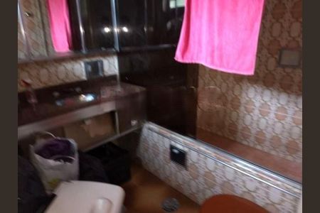 Casa à venda com 3 quartos, 200m² em Ipiranga, São Paulo