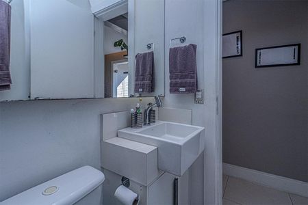 Apartamento à venda com 62m², 3 quartos e 1 vaga Apartamento à venda com 62m², 3 quartos e 1 vagabanheiro social_3