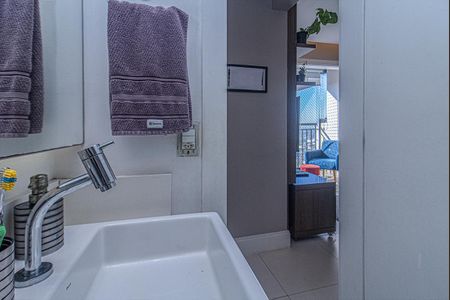 Apartamento à venda com 62m², 3 quartos e 1 vaga Apartamento à venda com 62m², 3 quartos e 1 vagabanheiro social_4