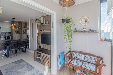 sacada_4 de apartamento à venda com 3 quartos, 62m² em Jardim Celeste, São Paulo