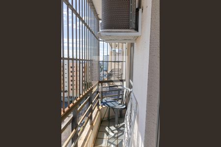 Apartamento para alugar com 100m², 2 quartos e 1 vaga Apartamento para alugar com 100m², 2 quartos e 1 vagaSacada