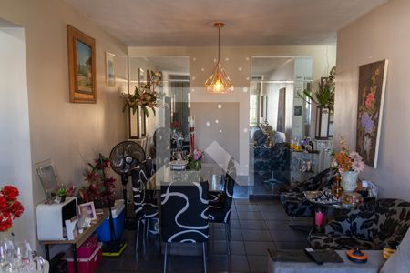 Sala de apartamento para alugar com 2 quartos, 100m² em Setor Central, Goiânia