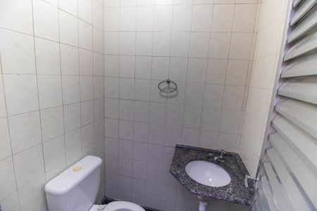 Casa para alugar com 319m², 3 quartos e 1 vagaLavabo