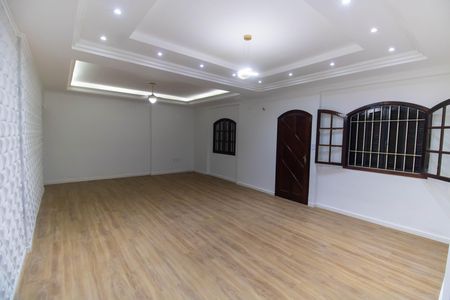 Casa para alugar com 319m², 3 quartos e 1 vagaSala