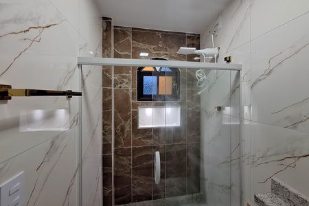 Banheiro da Suíte 1 de casa para alugar com 3 quartos, 319m² em São Francisco, Niterói