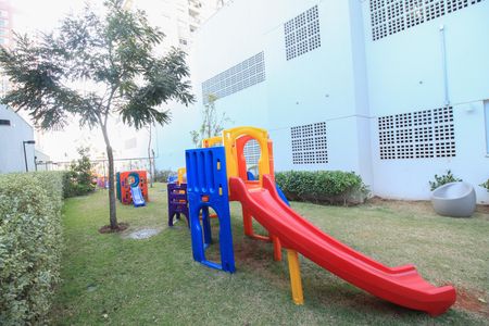 Apartamento à venda com 2 quartos, 45m² em Vila Invernada, São Paulo