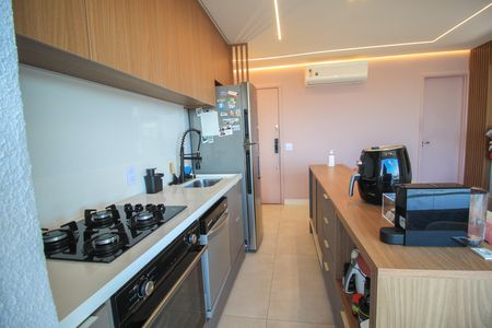 Apartamento à venda com 2 quartos, 45m² em Vila Invernada, São Paulo