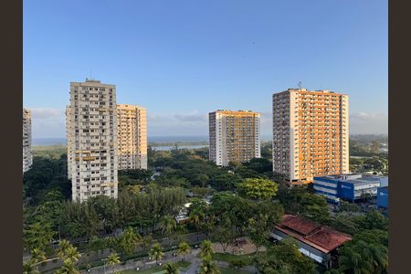 Sala - vista de apartamento para alugar com 2 quartos, 55m² em Barra da Tijuca, Rio de Janeiro