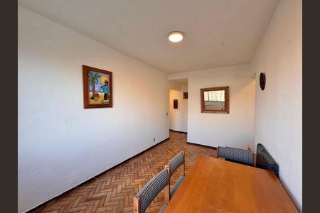 Sala de apartamento para alugar com 2 quartos, 55m² em Barra da Tijuca, Rio de Janeiro