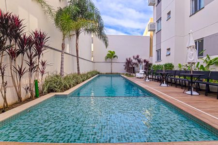 Apartamento para alugar com 45m², 2 quartos e 1 vaga Apartamento para alugar com 45m², 2 quartos e 1 vagaÁrea comum - Piscina