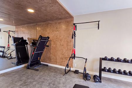 Apartamento para alugar com 45m², 2 quartos e 1 vaga Apartamento para alugar com 45m², 2 quartos e 1 vagaÁrea comum - Academia
