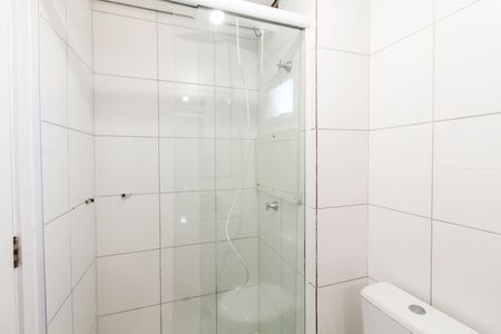 Banheiro de apartamento à venda com 2 quartos, 55m² em Fátima, Canoas