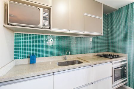 Apartamento à venda com 55m², 2 quartos e 1 vagaCozinha e Área de Serviço
