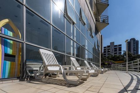 Deck da Piscina de apartamento para alugar com 1 quarto, 70m² em Vl Pompeia, São Paulo