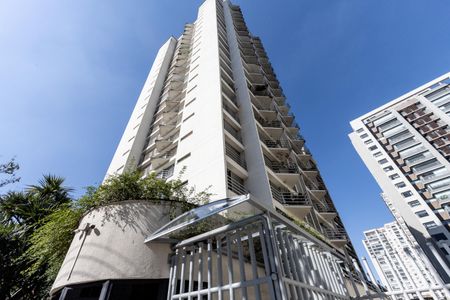 Apartamento para alugar com 70m², 1 quarto e 2 vagas Apartamento para alugar com 70m², 1 quarto e 2 vagasFachada do Condomínio