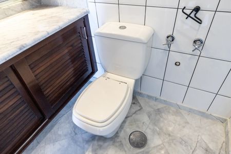 Apartamento para alugar com 70m², 1 quarto e 2 vagas Apartamento para alugar com 70m², 1 quarto e 2 vagasQuarto - Banheiro da Suite