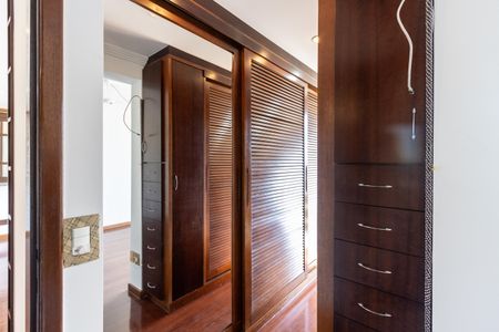 Apartamento para alugar com 70m², 1 quarto e 2 vagas Apartamento para alugar com 70m², 1 quarto e 2 vagasQuarto - Suite