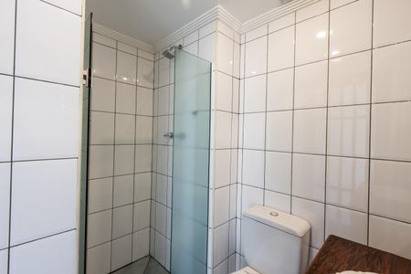Apartamento para alugar com 70m², 1 quarto e 2 vagas Apartamento para alugar com 70m², 1 quarto e 2 vagasBanheiro do Corredor