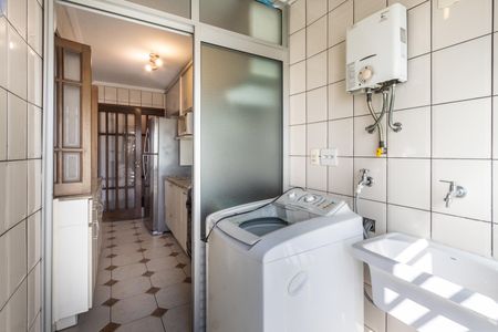 Apartamento para alugar com 70m², 1 quarto e 2 vagas Apartamento para alugar com 70m², 1 quarto e 2 vagasÁrea de Serviço