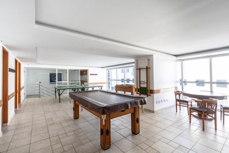 Apartamento para alugar com 70m², 1 quarto e 2 vagas Apartamento para alugar com 70m², 1 quarto e 2 vagasSalão de Jogos