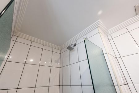 Apartamento para alugar com 70m², 1 quarto e 2 vagas Apartamento para alugar com 70m², 1 quarto e 2 vagasBanheiro do Corredor