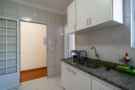 Apartamento à venda com 80m², 2 quartos e 1 vaga Apartamento à venda com 80m², 2 quartos e 1 vagaCozinha